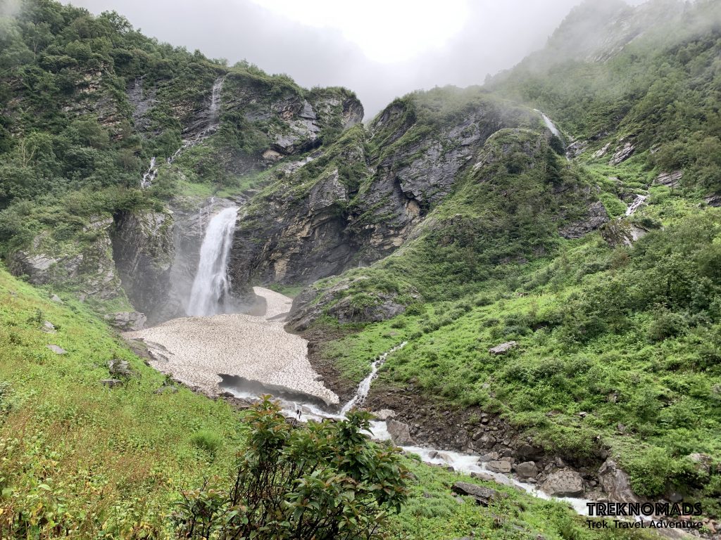 valley of flowers trek - hemkund sahib