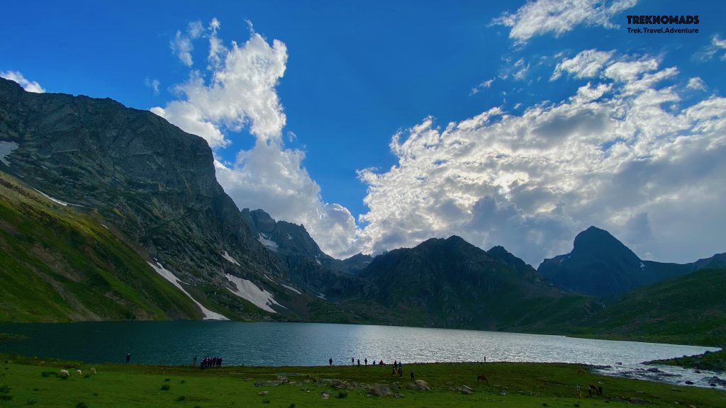 The gorgeous Vishansar Lake. - Kashmir Great Lakes Trek, Premium