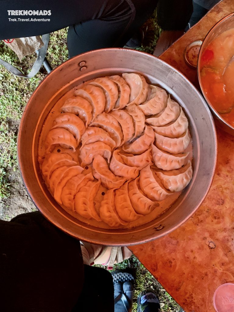 We had an awesome cook - who prepared pizza and momos at around 3,600 meters altitude! Kashmir Great Lakes Trek - Premium