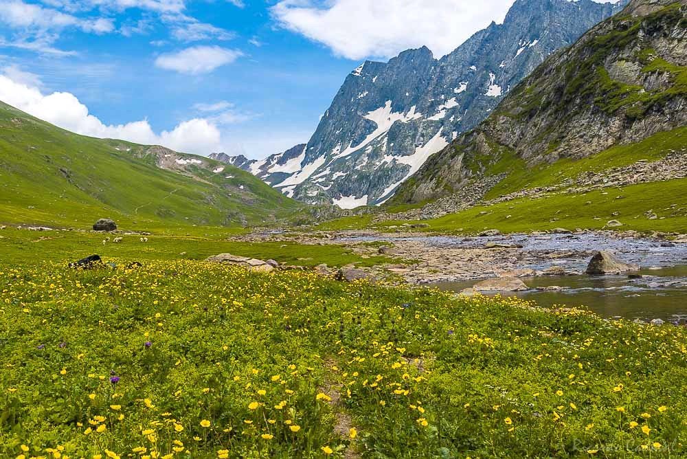 tarsar marsar trek difficulty level 